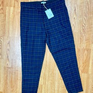 Banks Journal Navy Check Pant / Size 30